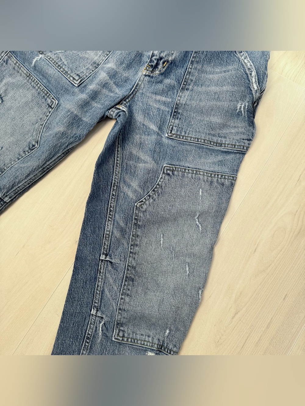 Pilcro Relaxed distressed Carpenter Jeans - Blue Denim Women’s - Picture 2 of 9